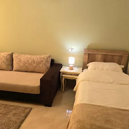 Bellis Center *